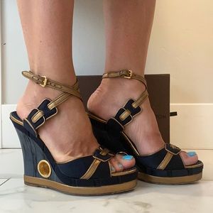 LOUIS VUITTON Platform wedge shoes